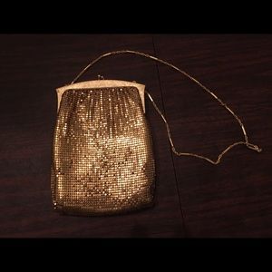 Vintage Whiting and Davis Gold Mesh Purse